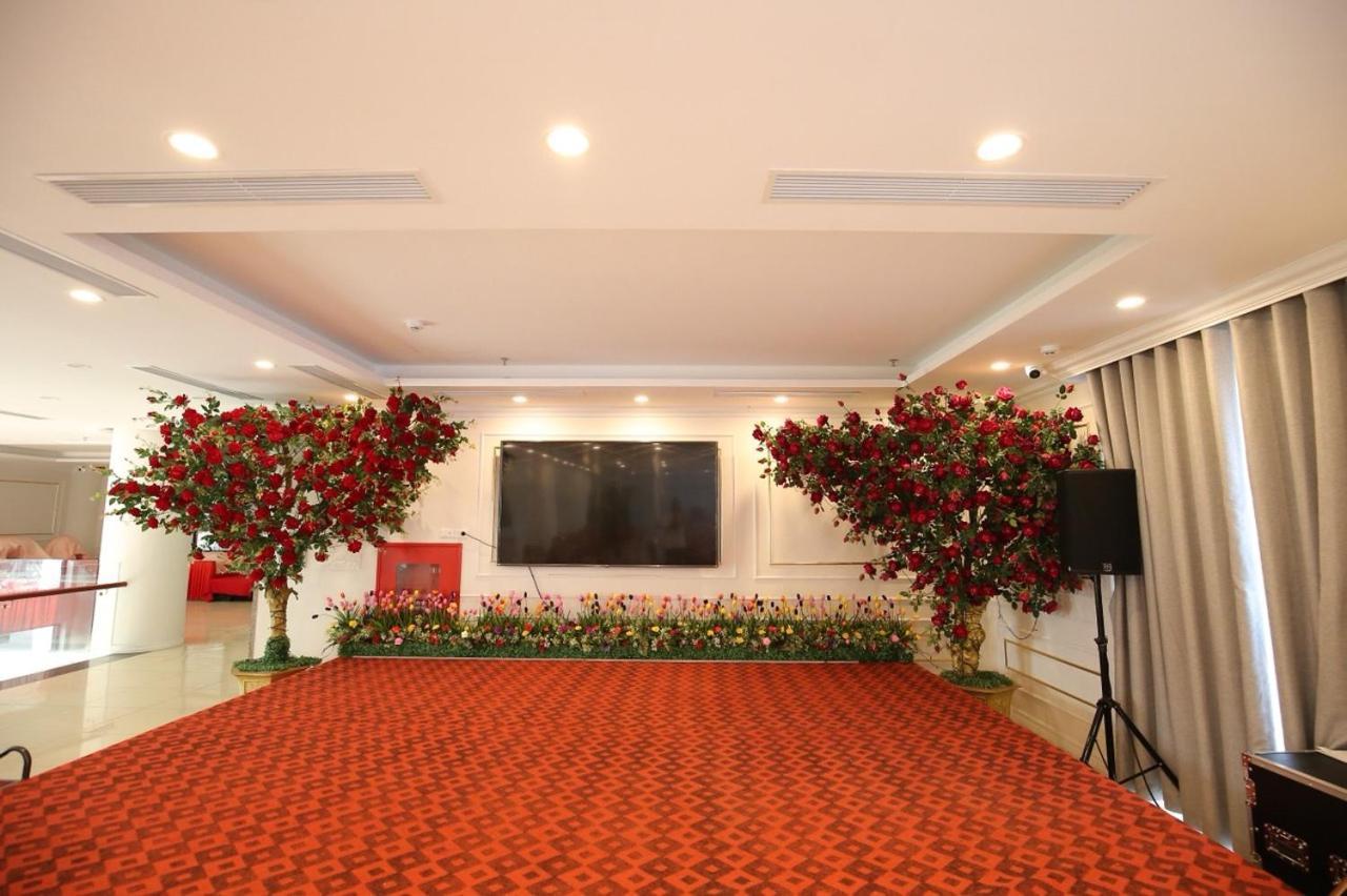 Ninh Binh Tulip Hotel Екстер'єр фото
